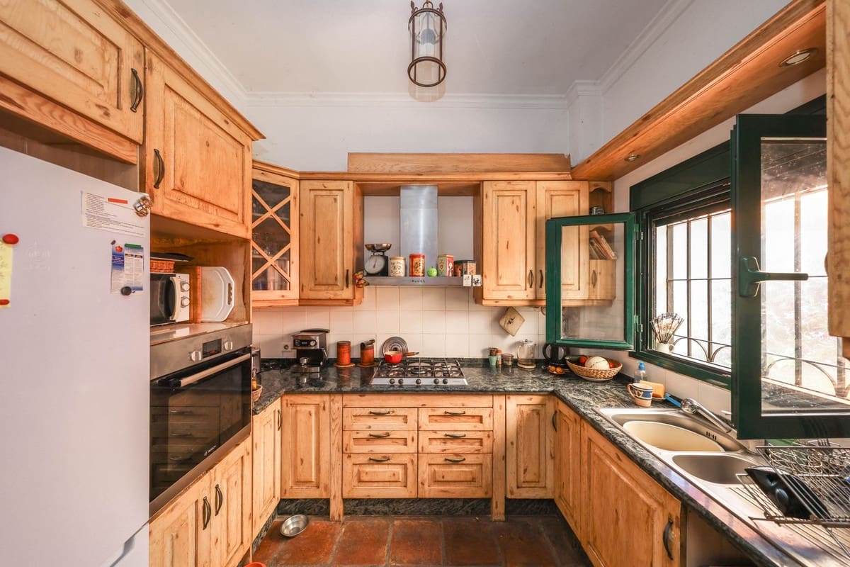 3 chambre Villa/Maison à vendre à Monda avec piscine garage - 478 000 € (Ref: 9890684)