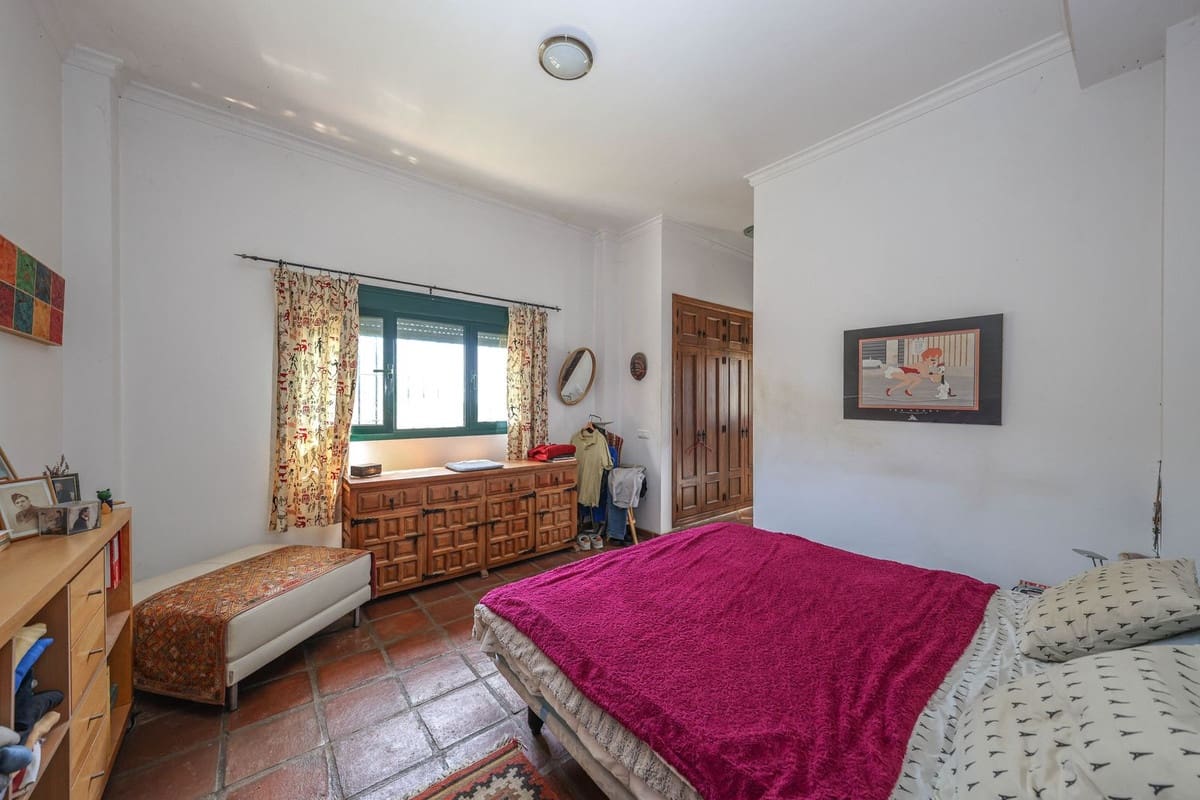 3 chambre Villa/Maison à vendre à Monda avec piscine garage - 478 000 € (Ref: 9890684)