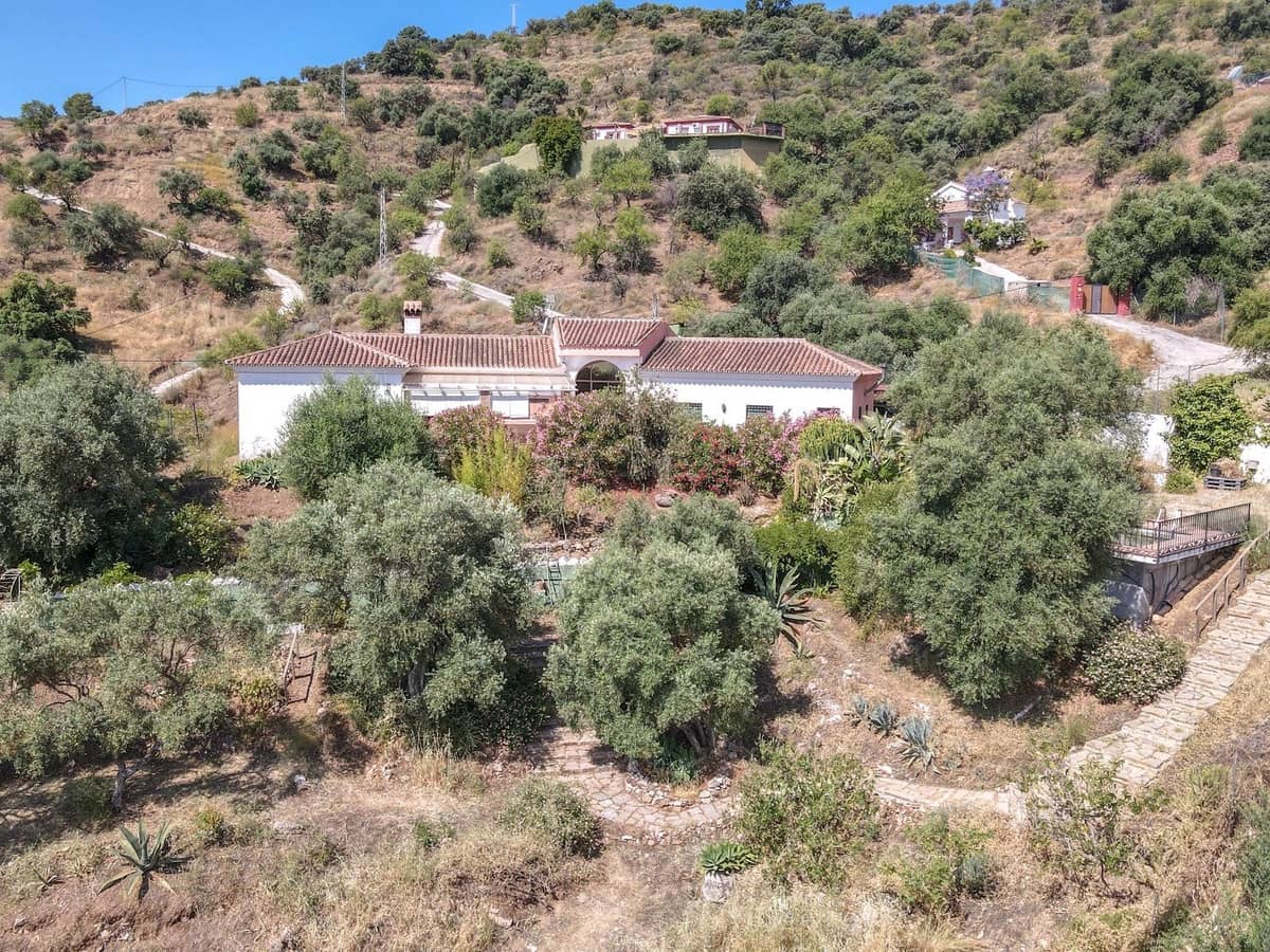 3 chambre Villa/Maison à vendre à Monda avec piscine garage - 478 000 € (Ref: 9890684)