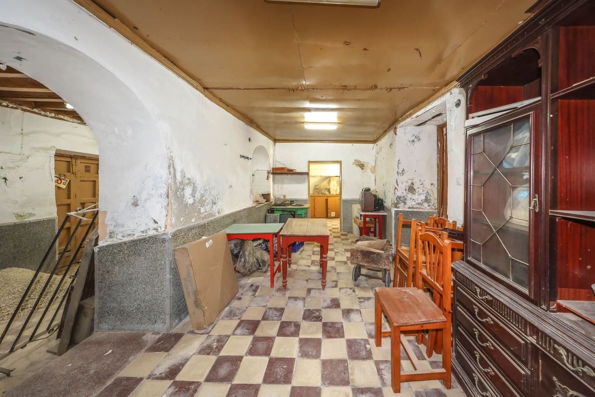 4 Zimmer Haus zu verkaufen in Casarabonela - 77.000 € (Ref: 9891232)
