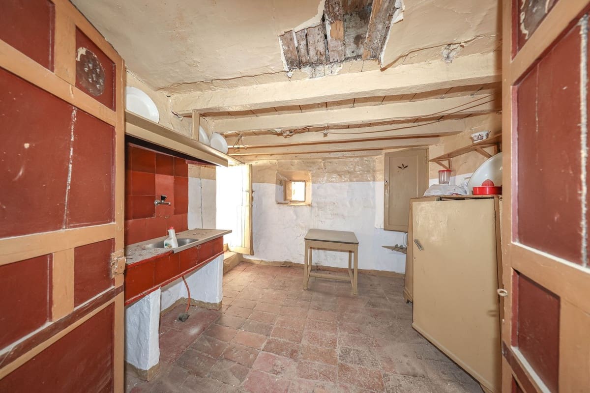 4 Zimmer Haus zu verkaufen in Casarabonela - 77.000 € (Ref: 9891232)