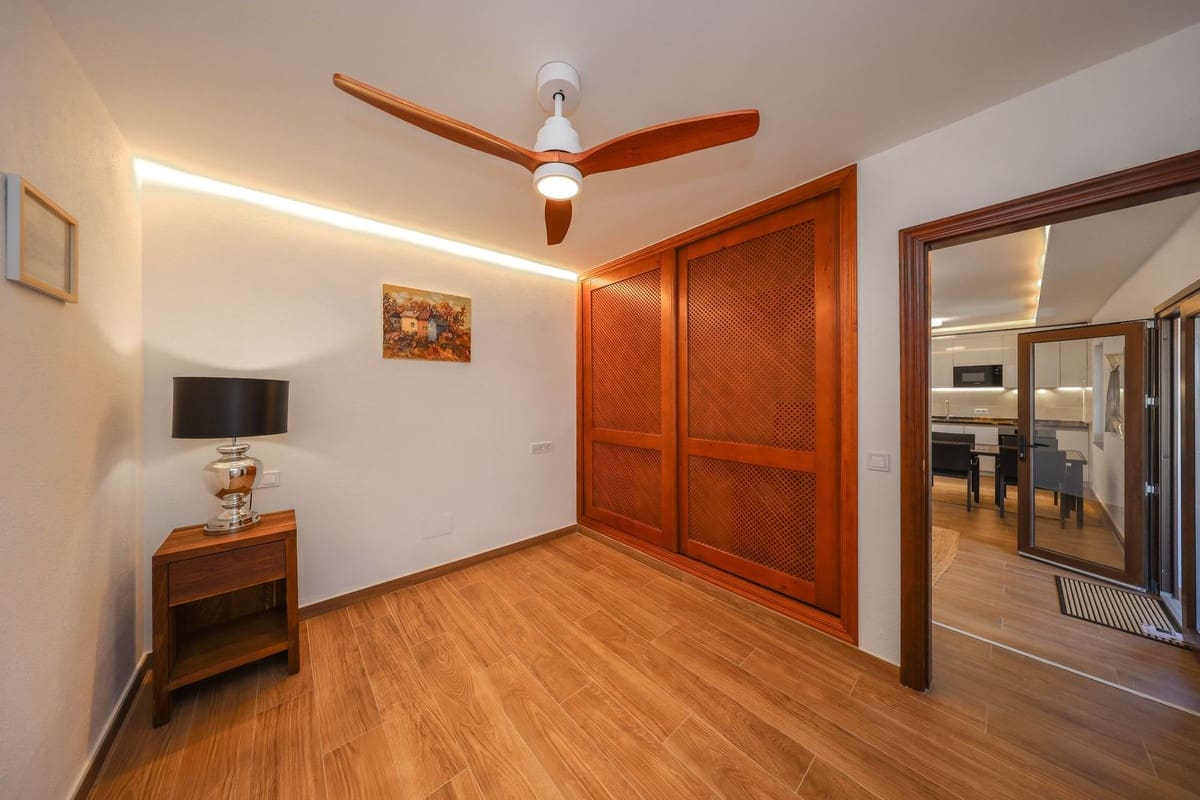 4 bedroom Villa for sale in Guaro with pool garage - € 2,075,000 (Ref: 9905091)