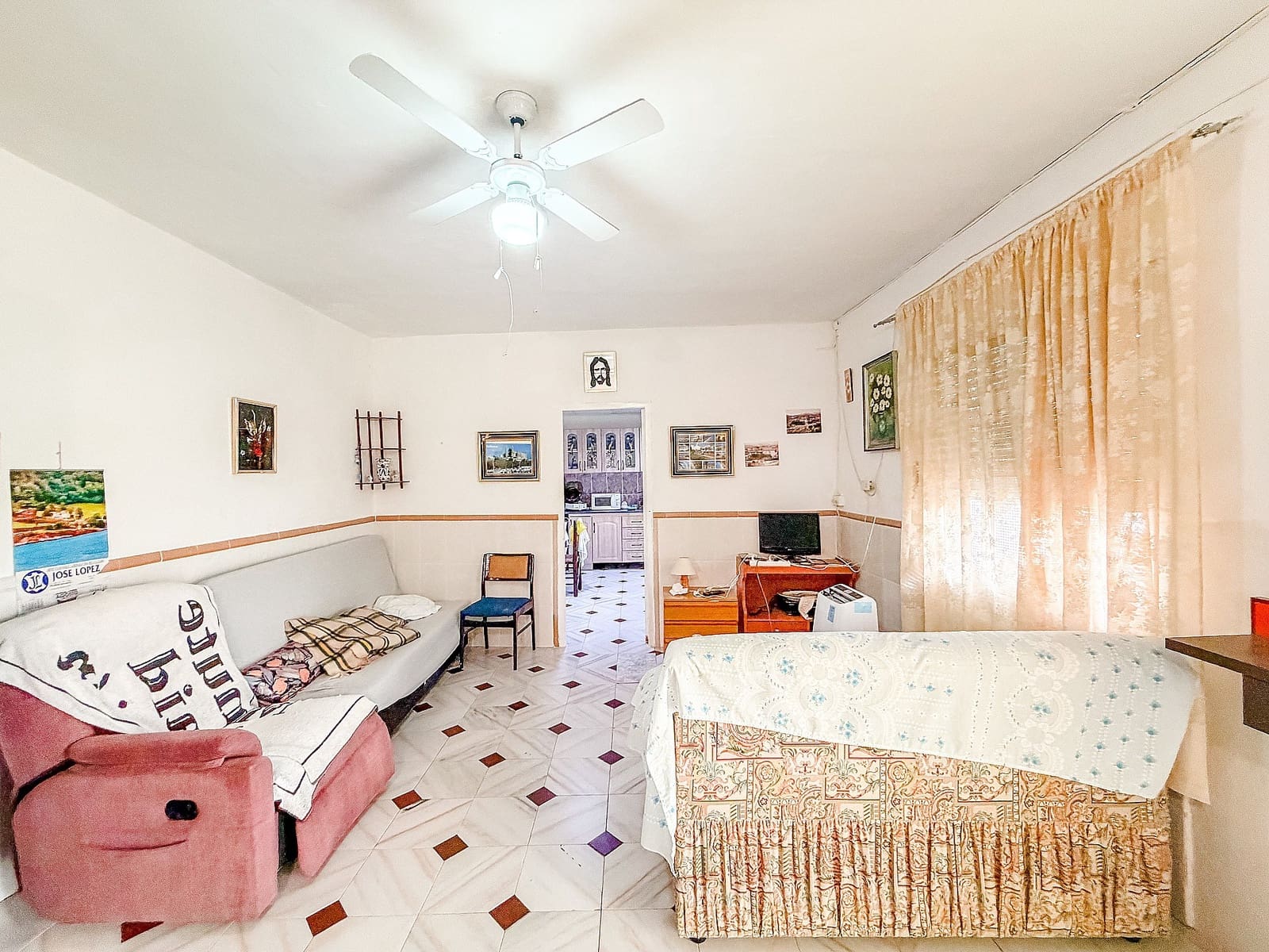 3 slaapkamer Finca/Landhuis te koop in El Partidor met garage - € 85.000 (Ref: 10006170)