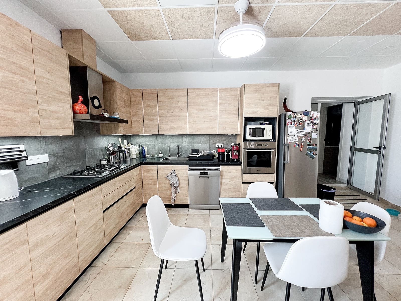 Casa de 3 habitaciones en Pinoso en venta con garaje - 235.000 € (Ref: 10006171)