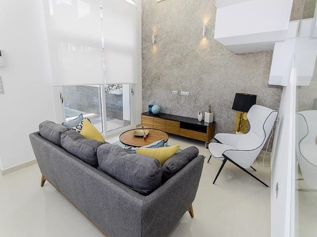 3 soverom Villa til salgs i Los Montesinos med svømmebasseng - € 485 000 (Ref: 10008252)