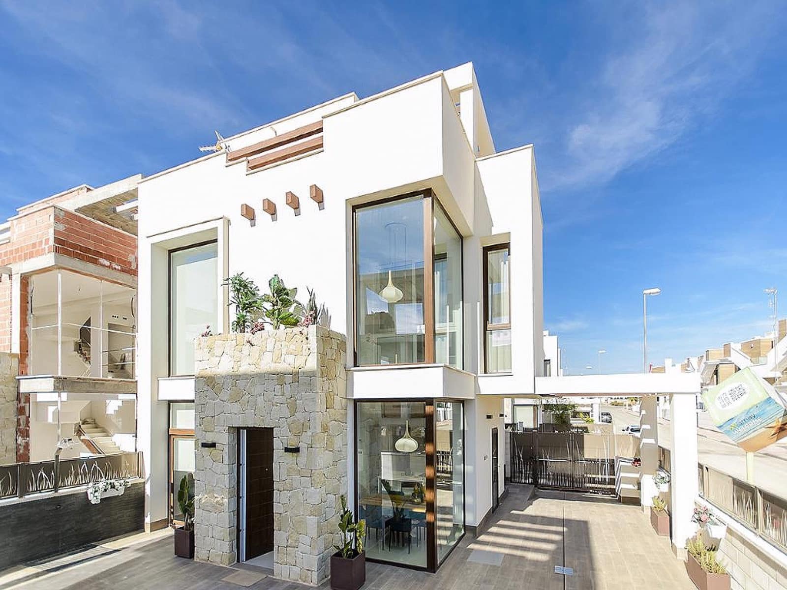 3 soverom Villa til salgs i Los Montesinos med svømmebasseng - € 485 000 (Ref: 10008252)