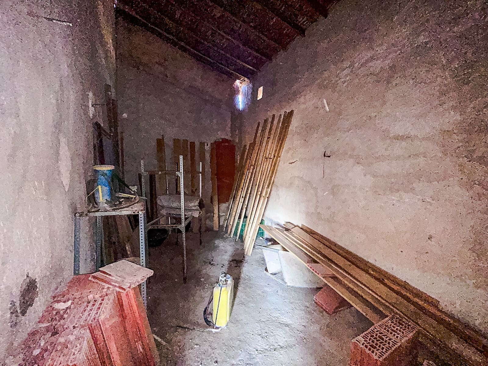 Finca/Casa Rural de 2 habitaciones en Elda en venta con garaje - 150.000 € (Ref: 10008270)