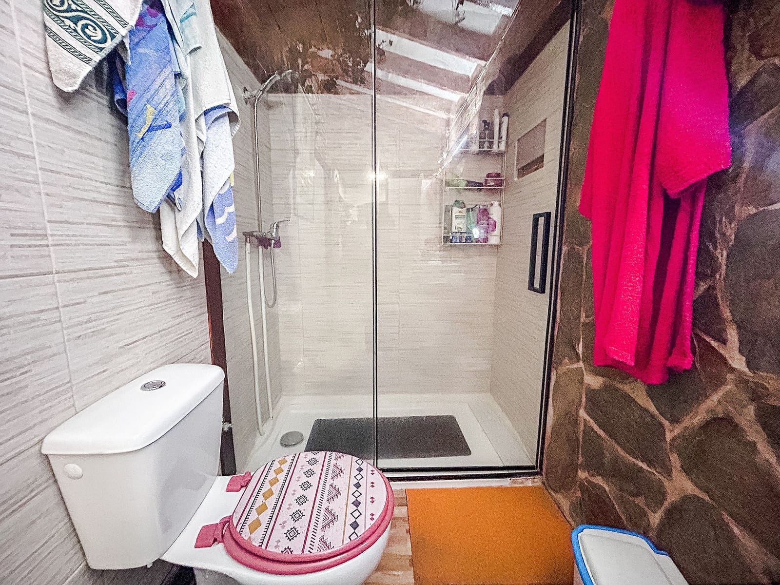 9 camera da letto Villetta Bifamiliare in vendita in Sax con garage - 220.000 € (Rif: 10008272)