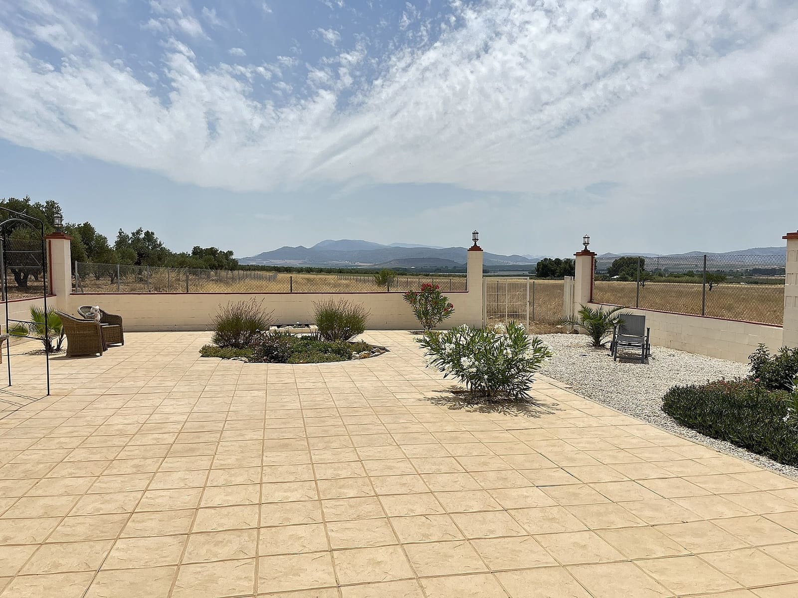 3 bedroom Finca/Country House for sale in Villena with garage - € 229,000 (Ref: 10008275)