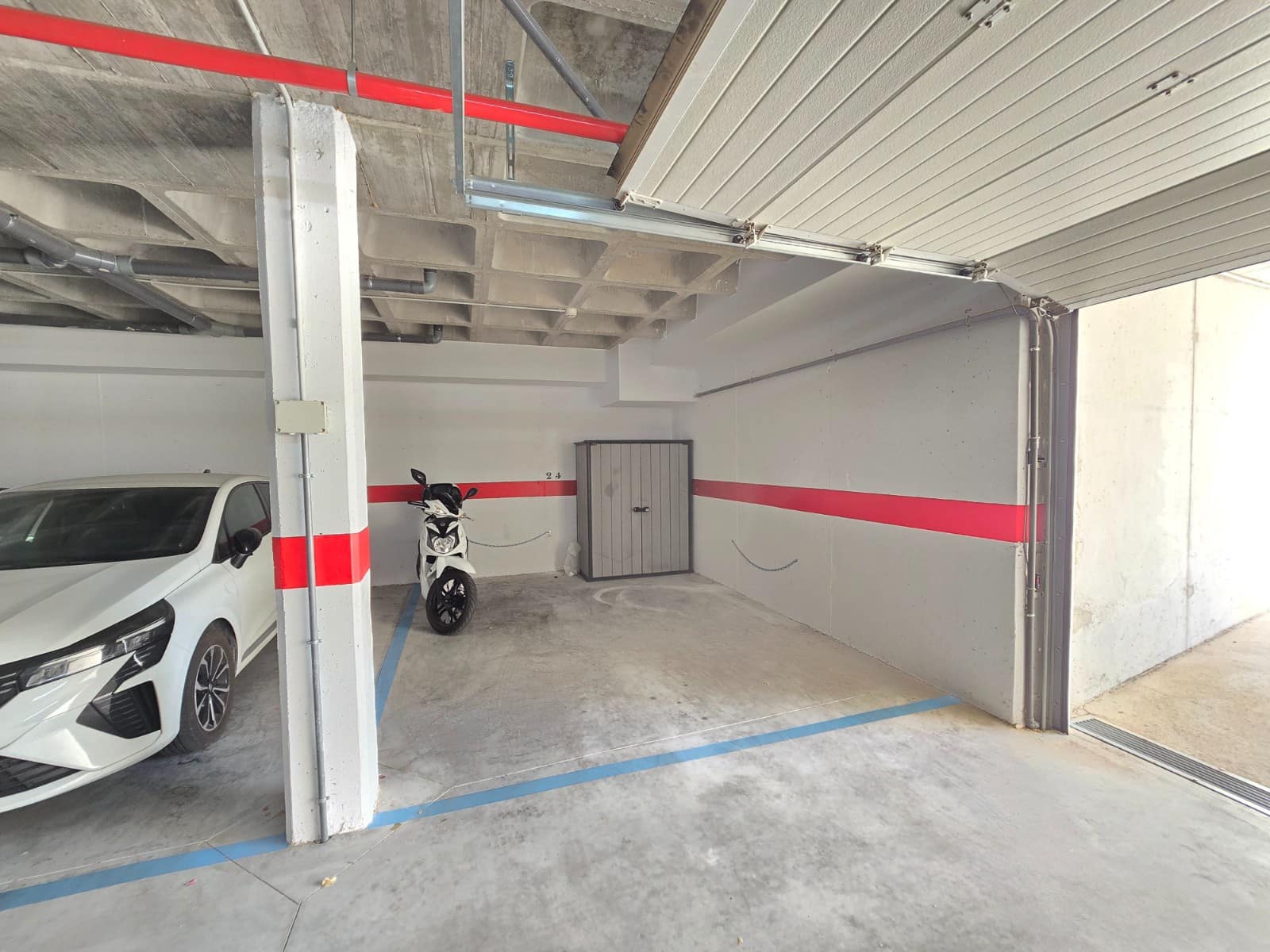 2 soveværelse Lejlighed til salg i Villamartin med swimmingpool garage - € 229.000 (Ref: 10012795)