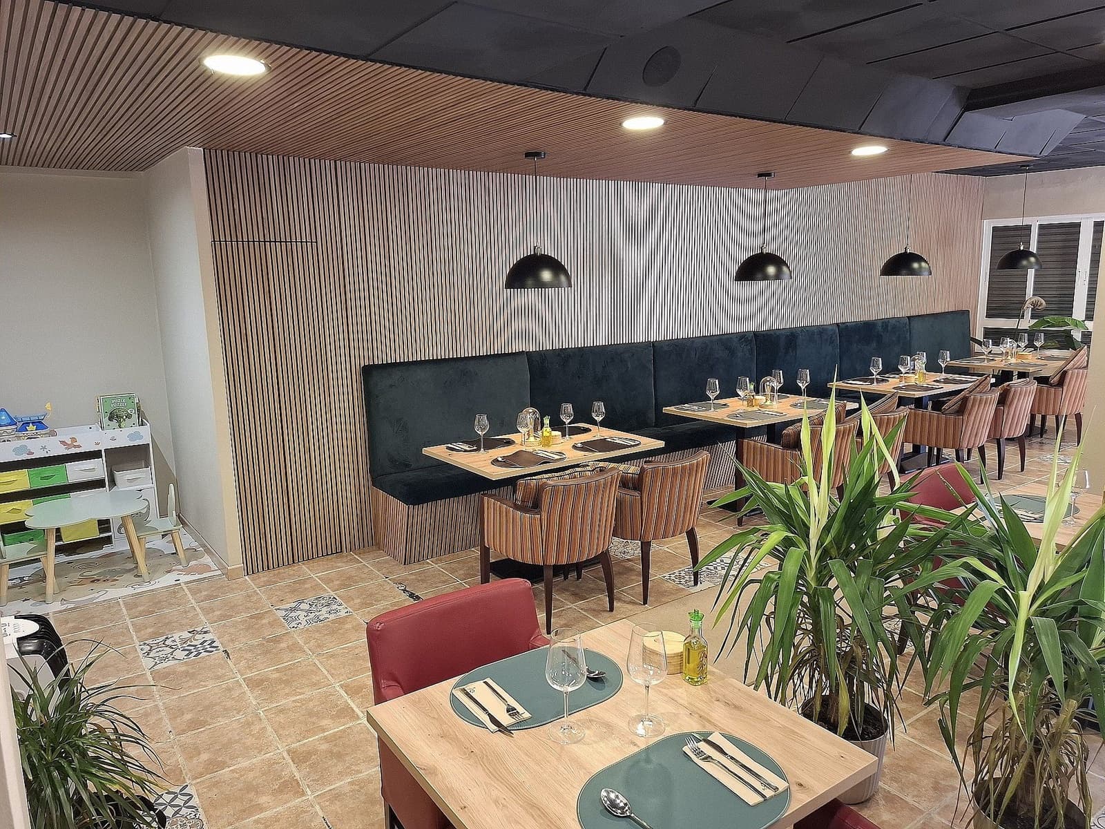 Företag till salu i Pinoso - 60 000 € (Ref: 10021924)