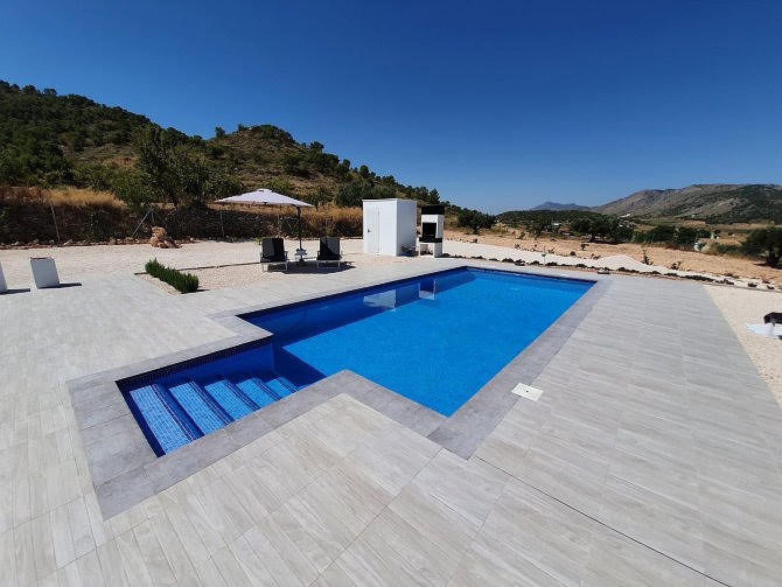 3 chambre Villa/Maison à vendre à Macisvenda avec piscine garage - 385 000 € (Ref: 10023529)