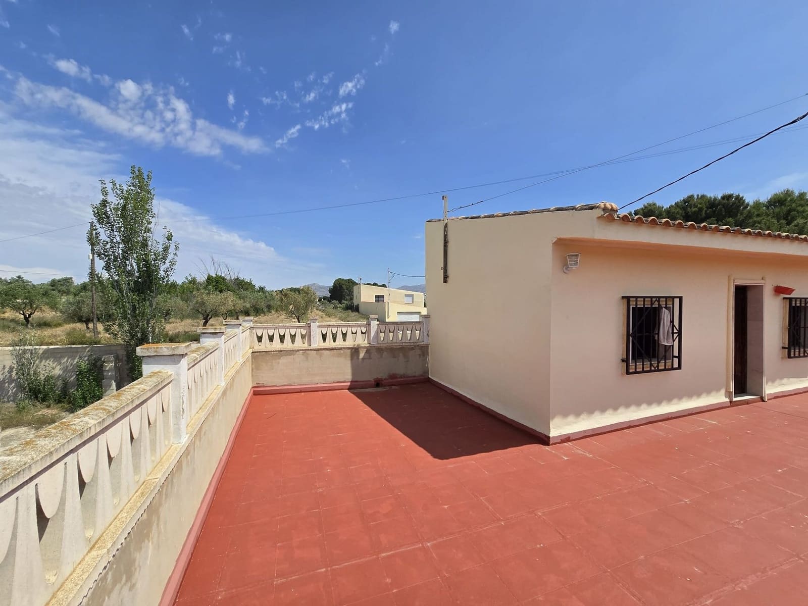 6 Zimmer Villa zu verkaufen in Sax mit Pool - 275.000 € (Ref: 10025063)
