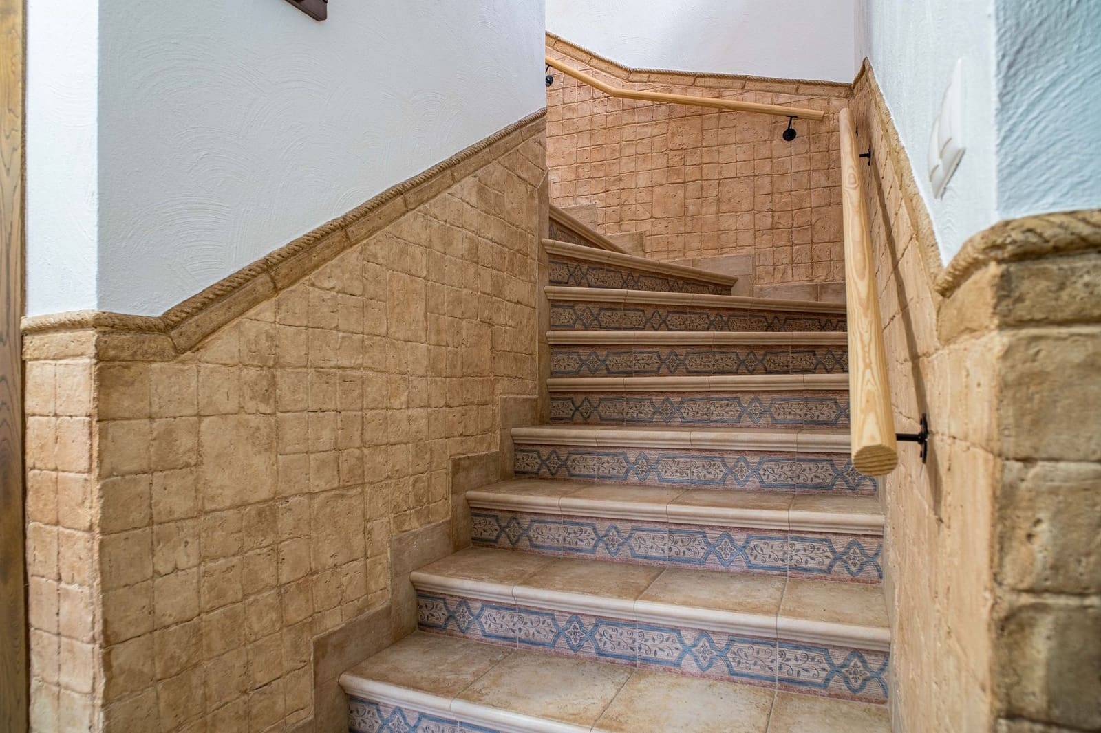 4 quarto Casa em Banda para venda em Pinoso - 250 000 € (Ref: 10025064)