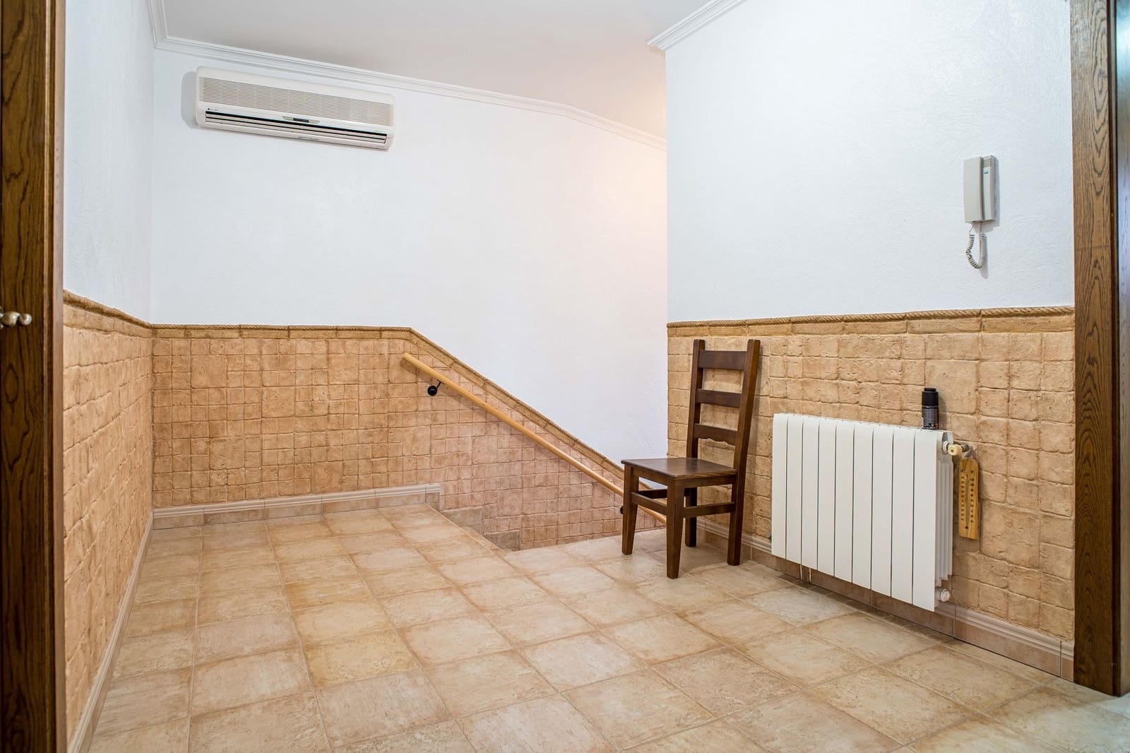 4 quarto Casa em Banda para venda em Pinoso - 250 000 € (Ref: 10025064)