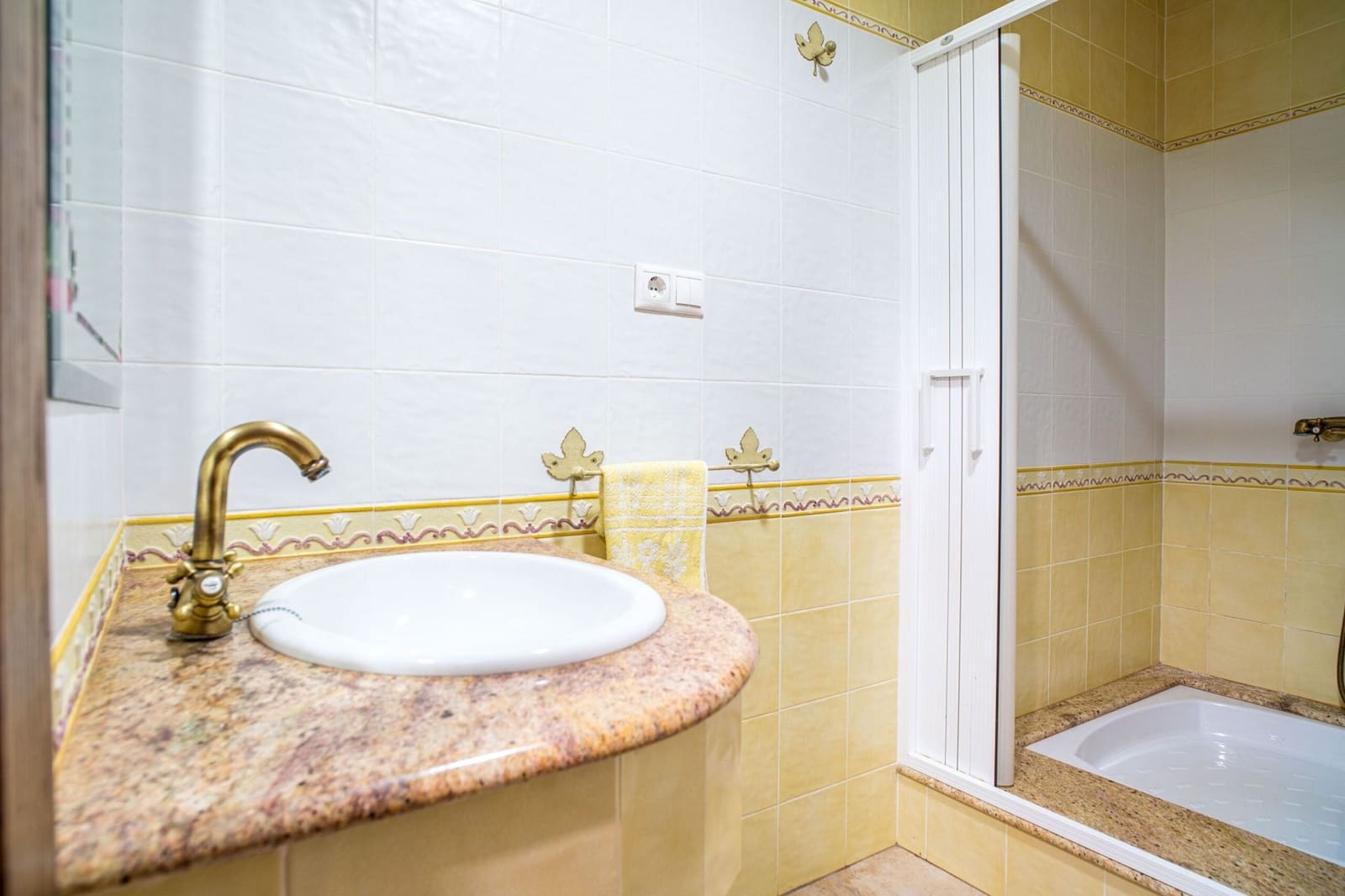 4 quarto Casa em Banda para venda em Pinoso - 250 000 € (Ref: 10025064)