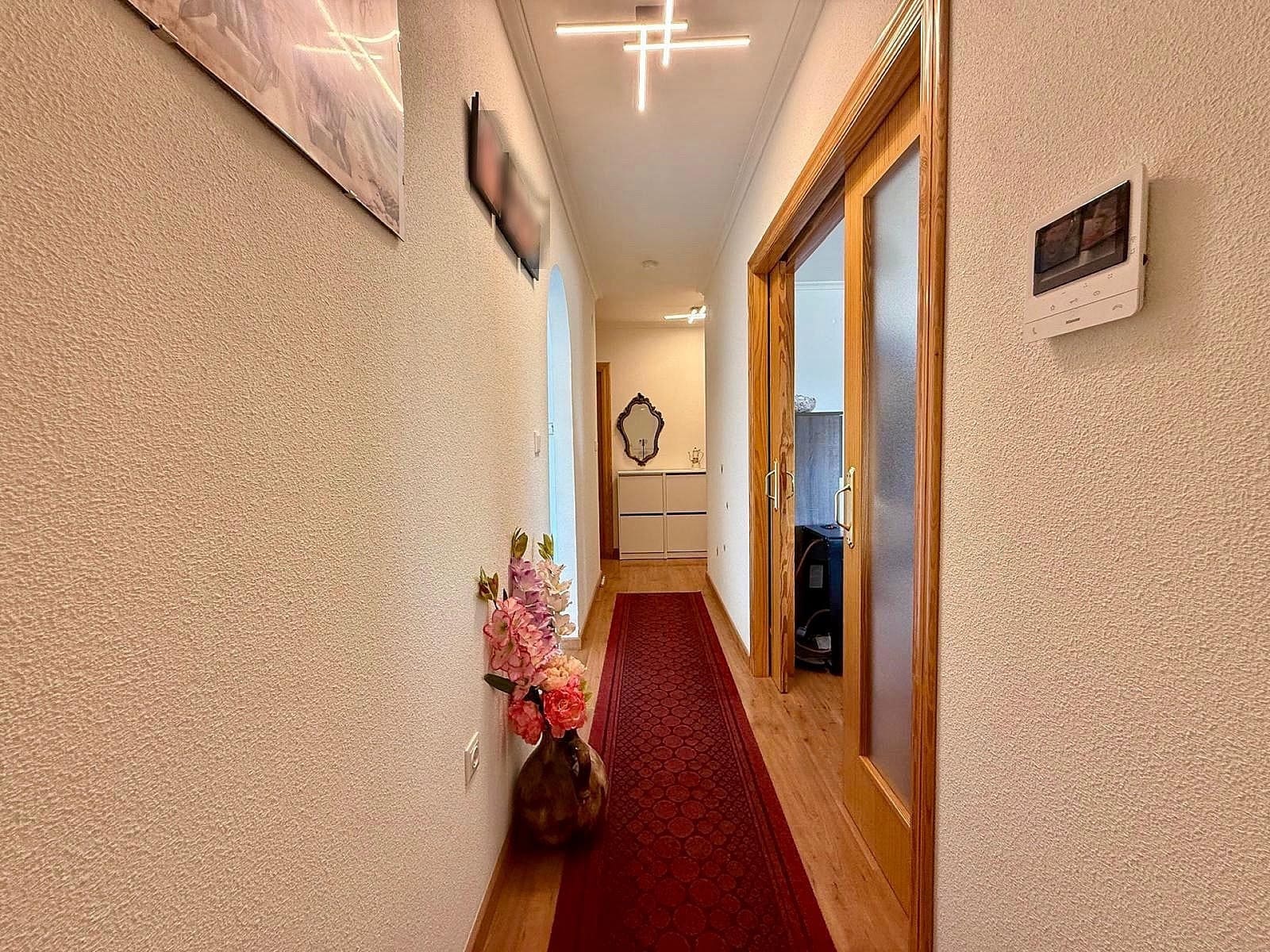 3 slaapkamer Villa te koop in Pinoso met zwembad garage - € 299.995 (Ref: 10026698)