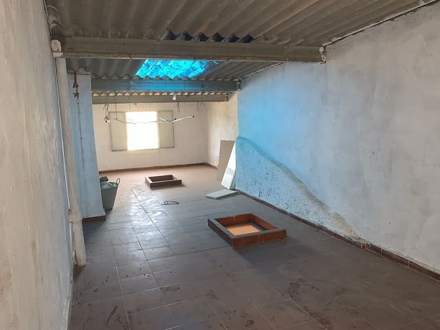3 bedroom Finca/Country House for sale in Barinas, Abanilla with garage - € 75,000 (Ref: 10029068)
