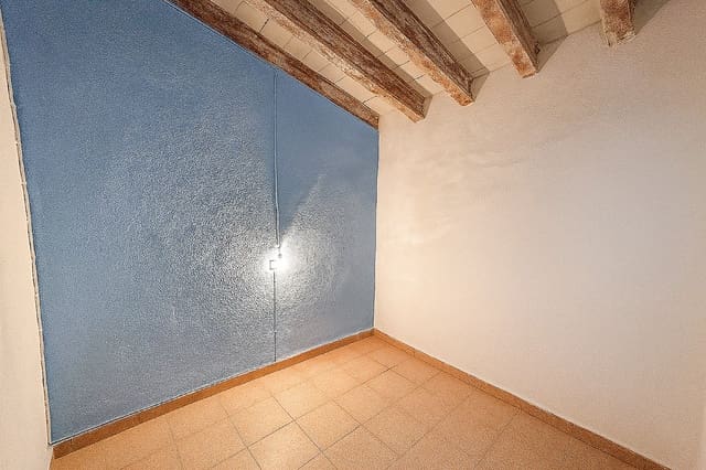9 chambre Villa/Maison Semi-Mitoyenne à vendre à Sax avec garage - 220 000 € (Ref: 10029982)