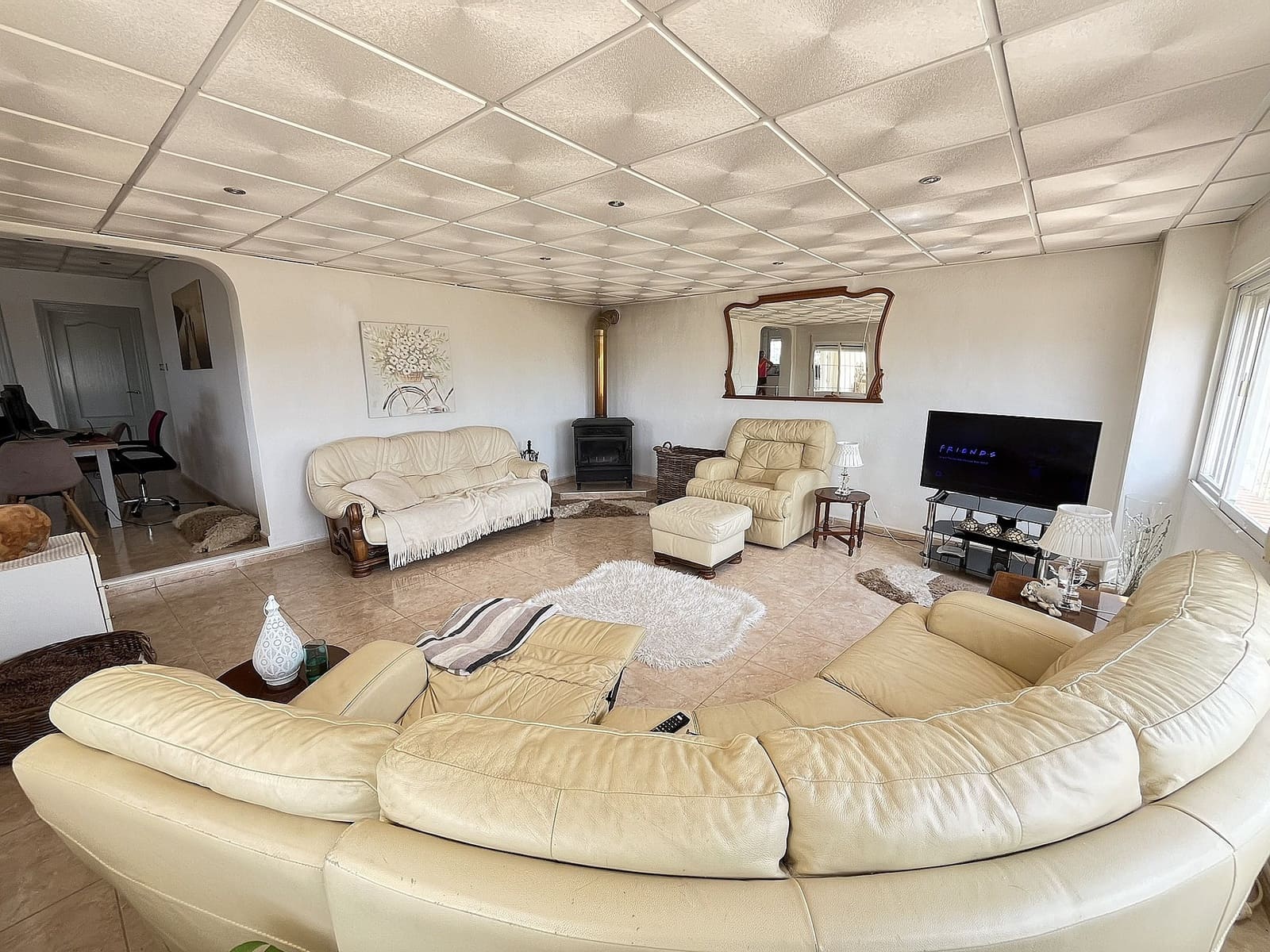 3 sovrum Finca/Hus på landet till salu i Villena med garage - 229 000 € (Ref: 10029985)