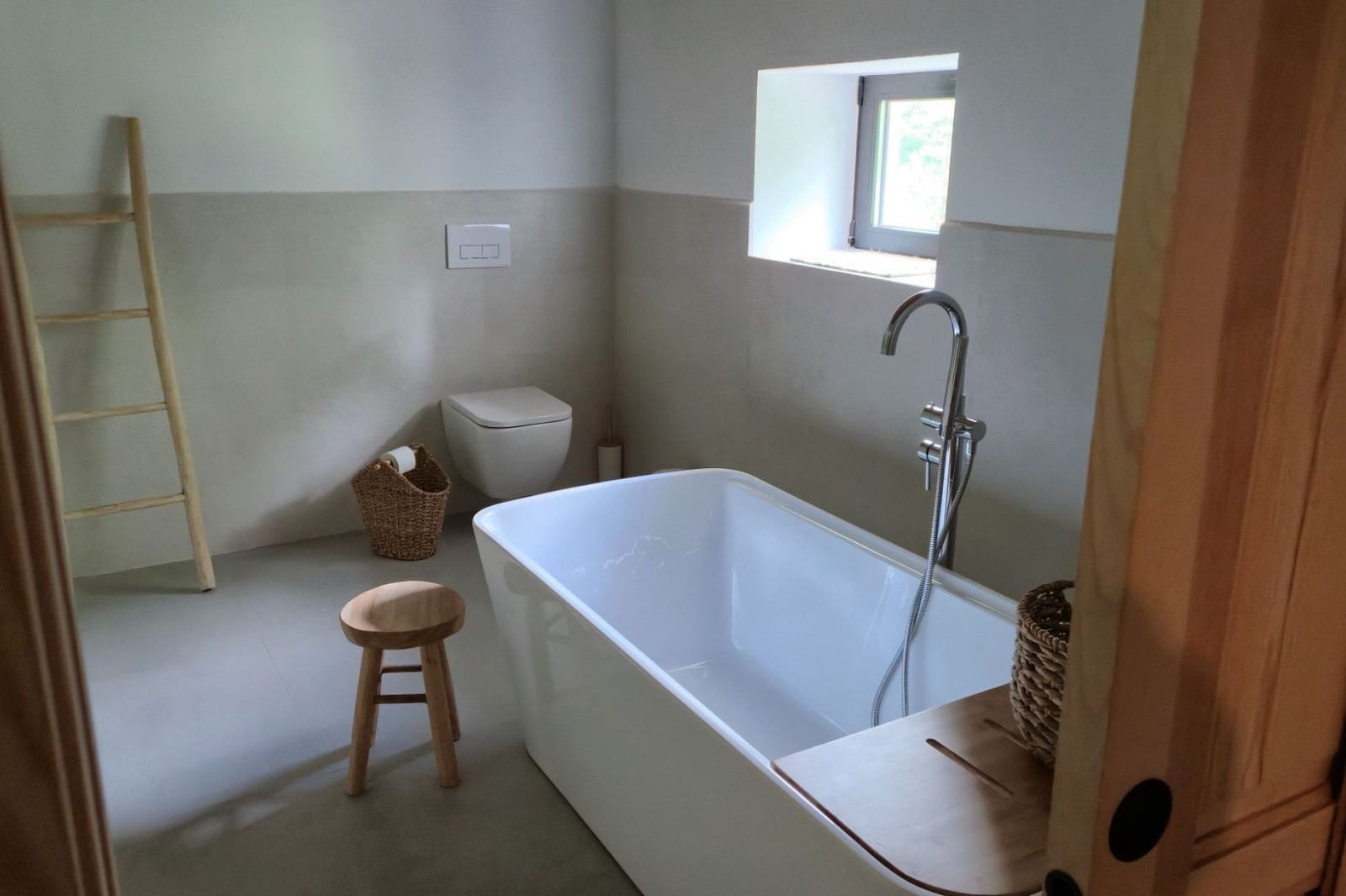 5 camera da letto Commerciale in vendita in Almansa con piscina garage - 749.000 € (Rif: 10031418)