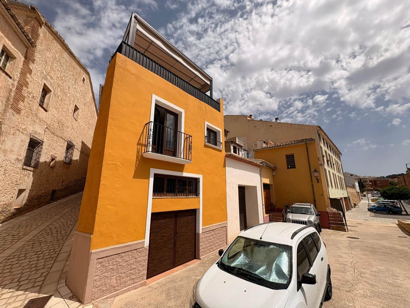 4 Zimmer Apartment zu verkaufen in Biar mit Garage - 279.000 € (Ref: 10034853)