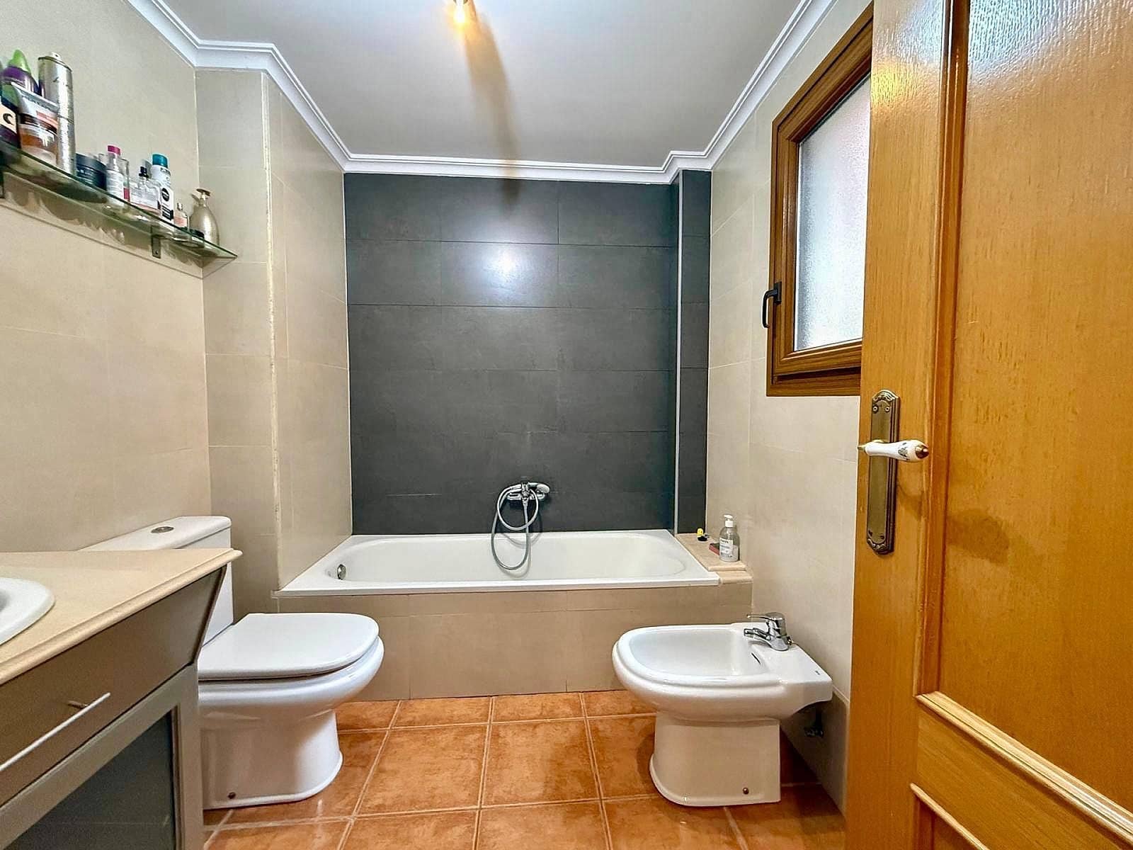 3 bedroom Townhouse for sale in Pinoso with garage - € 339,995 (Ref: 10036317)
