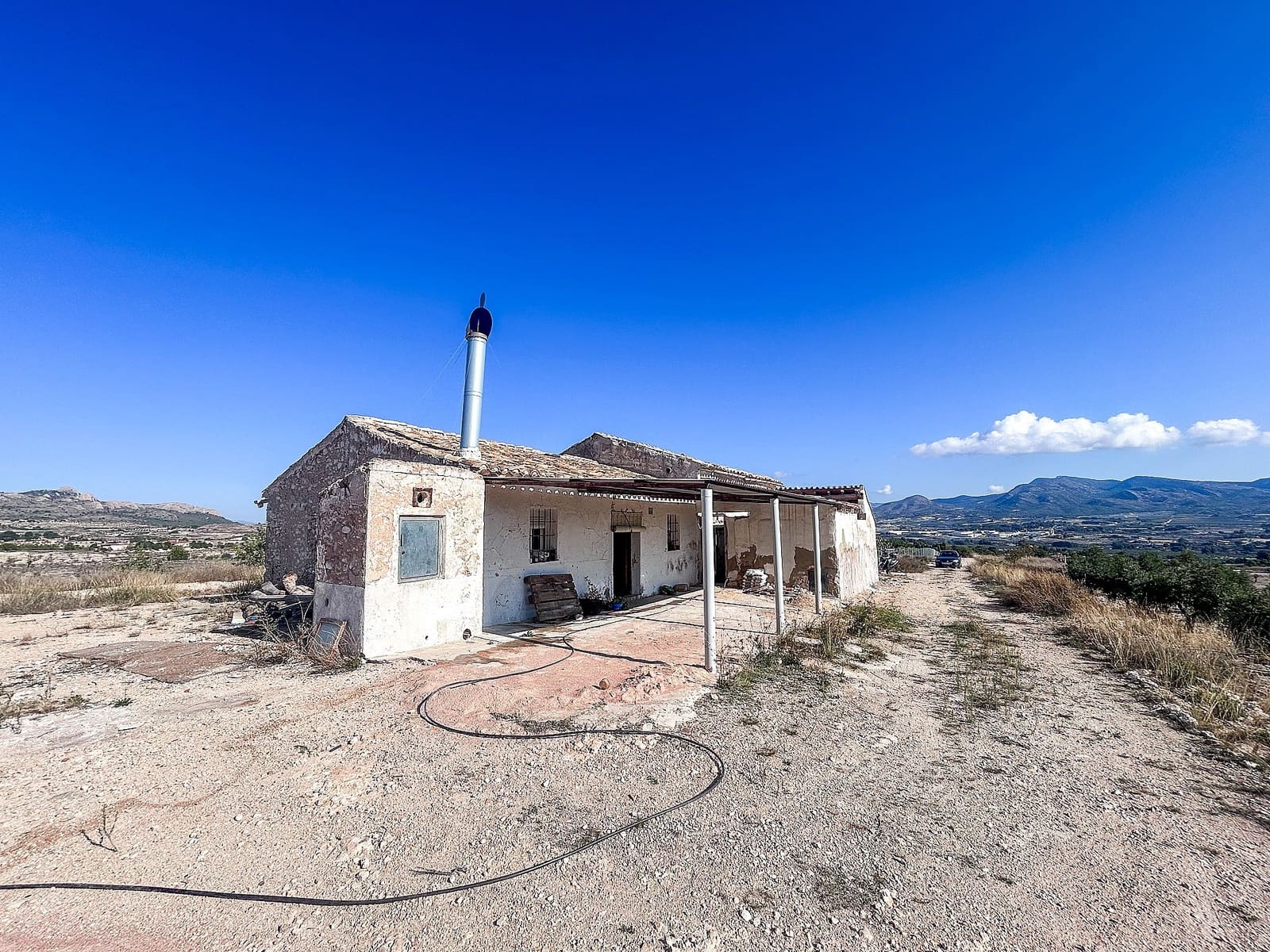 2 Zimmer Finca/Landgut zu verkaufen in Elda mit Garage - 150.000 € (Ref: 10037824)