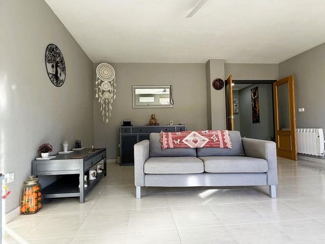 3 camera da letto Appartamento in vendita in Pinoso con garage - 155.000 € (Rif: 10044415)