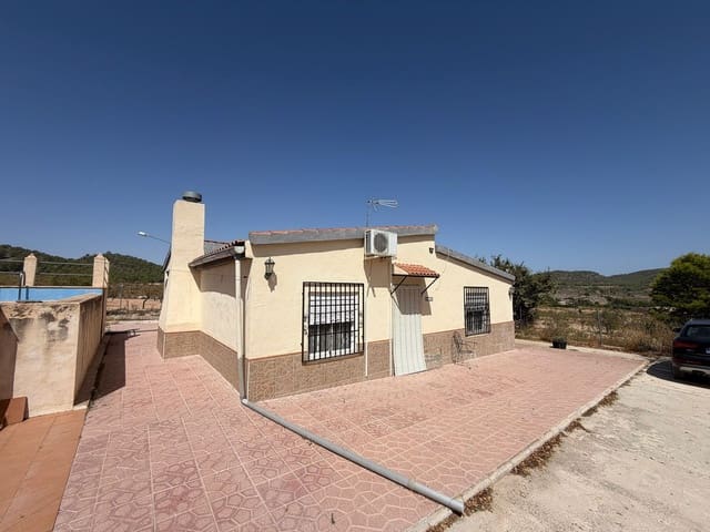4 bedroom Finca/Country House for sale in Pinoso with pool garage - € 184,900 (Ref: 10046784)