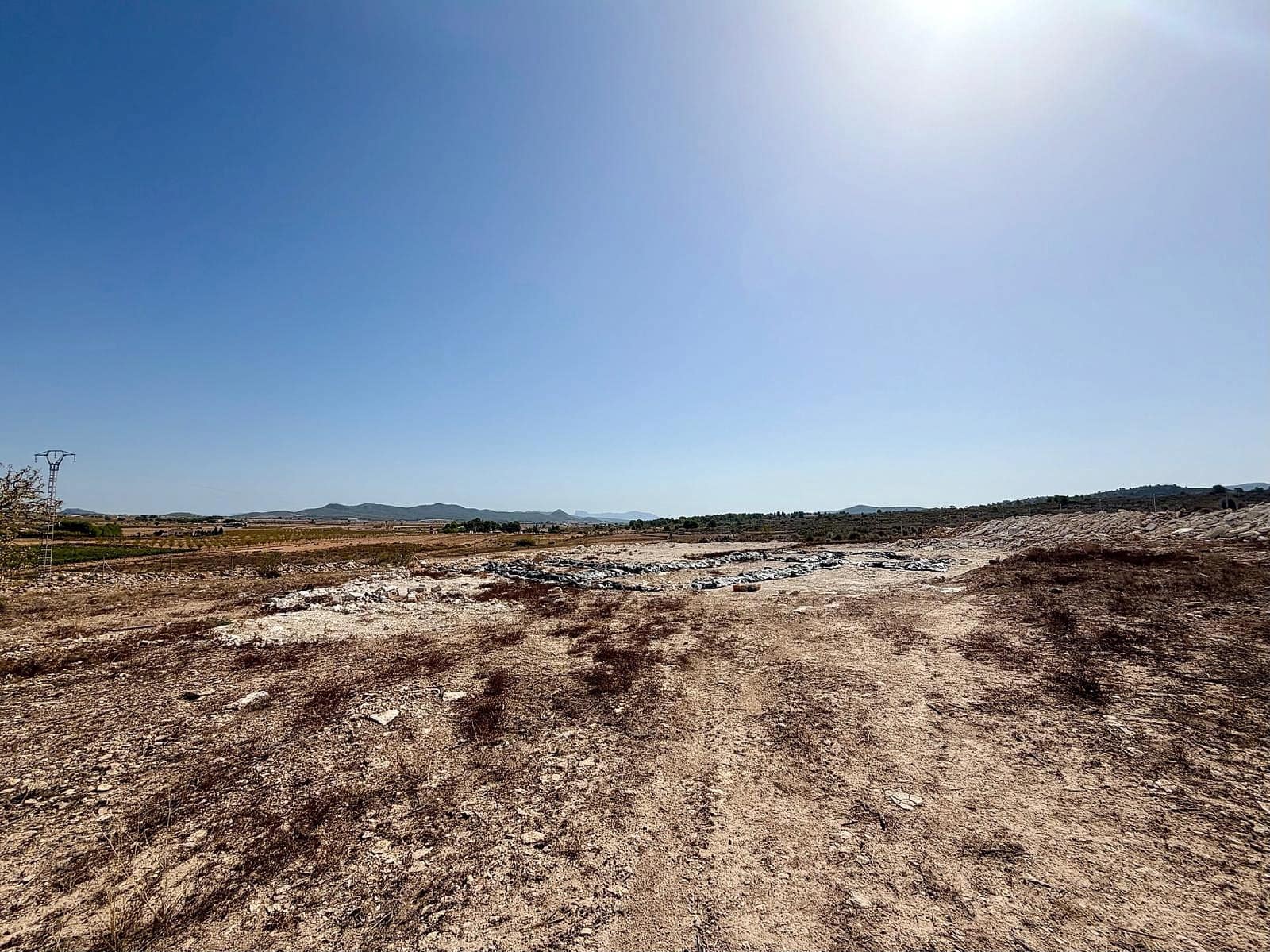 Terreno Não Urbanizado para venda em Lel - 75 000 € (Ref: 10046787)