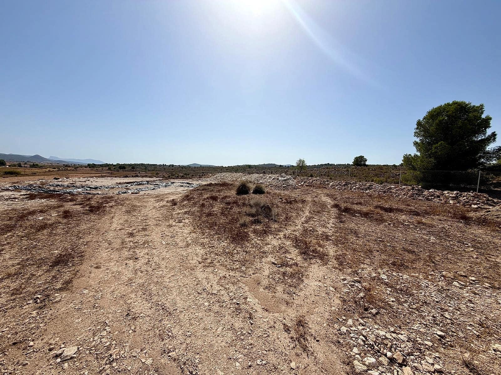 Terreno Não Urbanizado para venda em Lel - 75 000 € (Ref: 10046787)