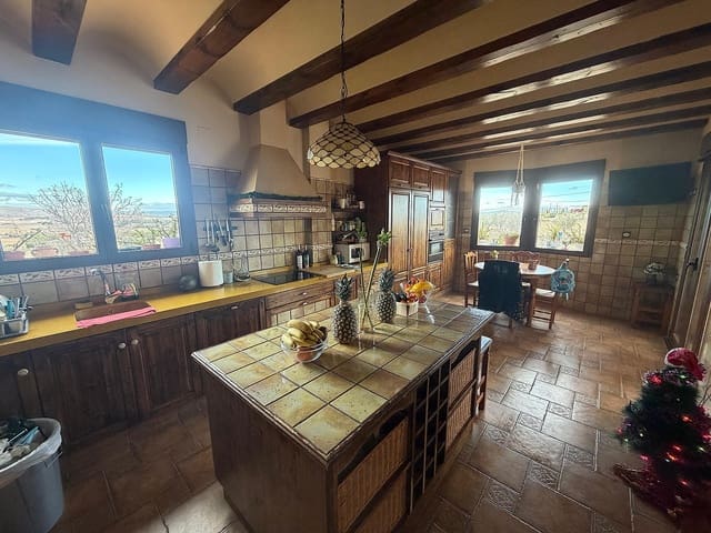 2 quarto Quinta/Casa Rural para venda em Yecla - 270 000 € (Ref: 10048682)