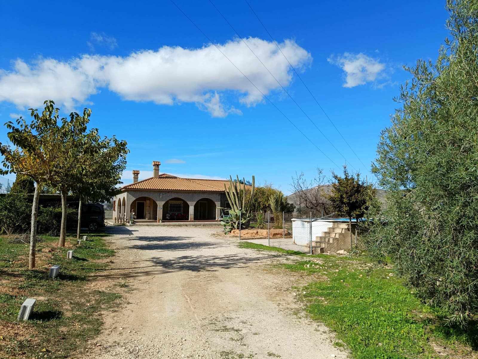 4 bedroom Villa for sale in Hondon de los Frailes with garage - € 245,000 (Ref: 10054607)