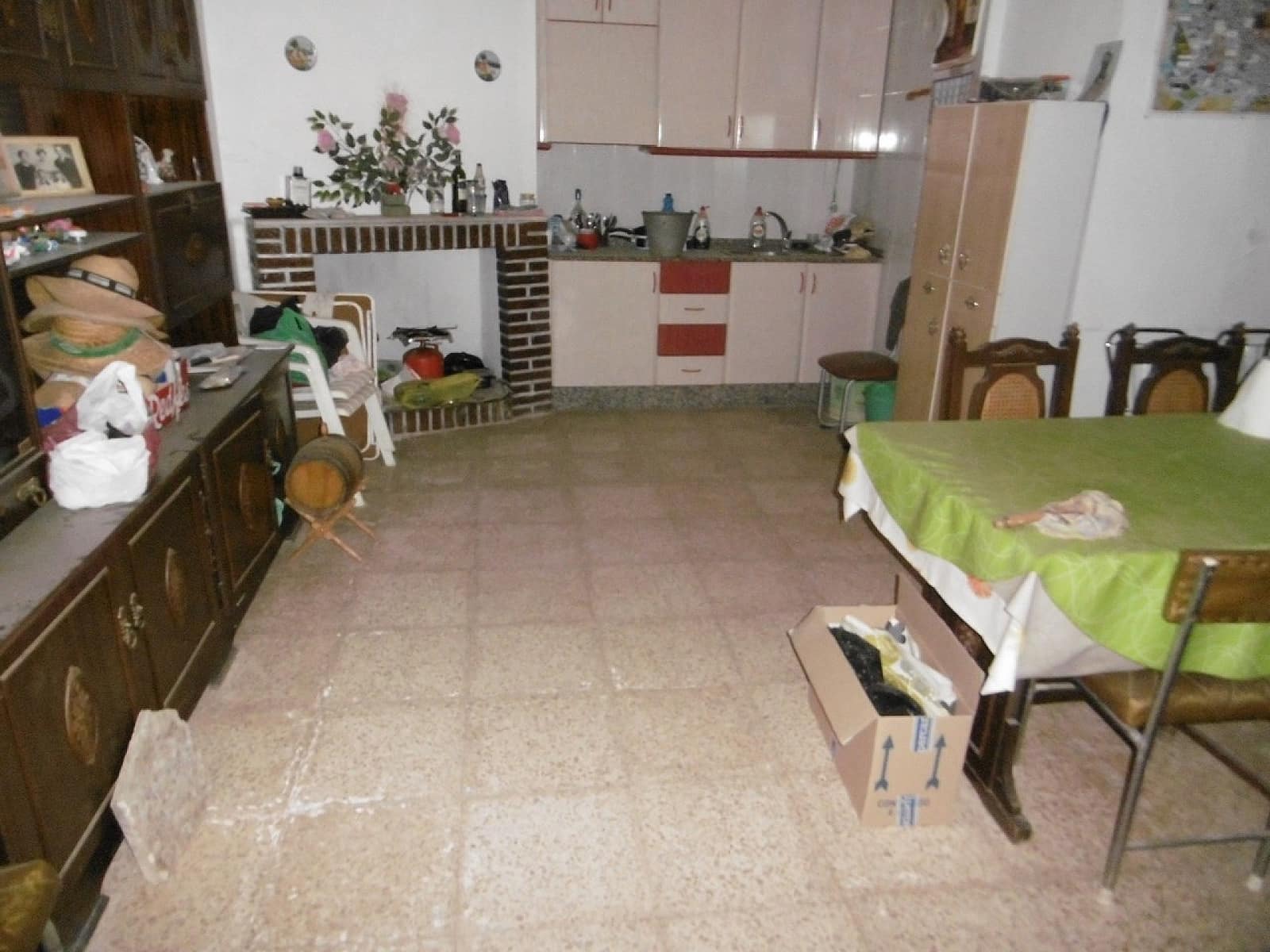 3 slaapkamer Finca/Landhuis te koop in Yecla met garage - € 46.000 (Ref: 10061216)