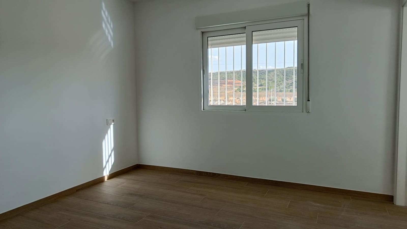 3 slaapkamer Villa te koop in Jumilla met zwembad garage - € 387.000 (Ref: 10066980)