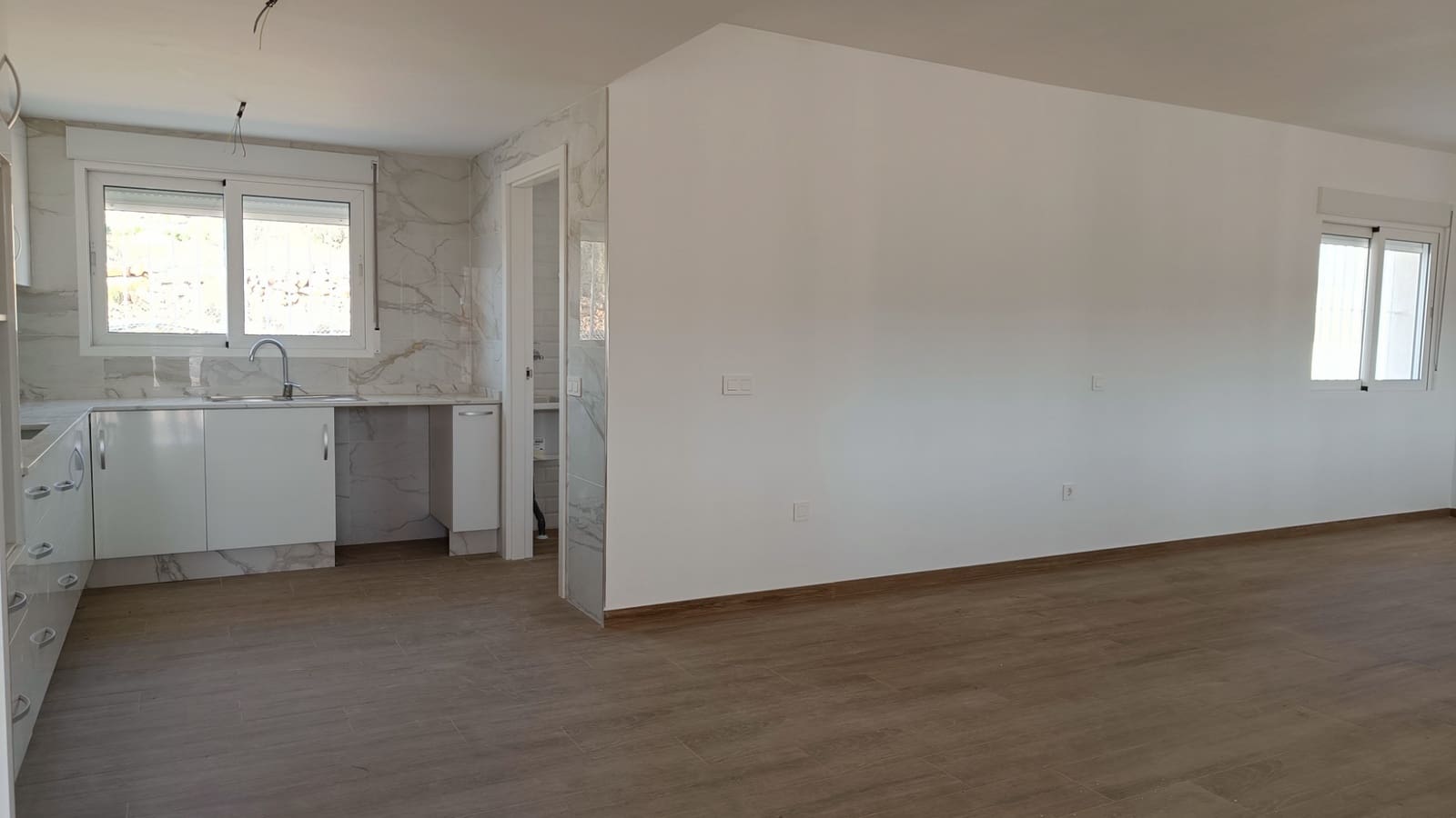 3 slaapkamer Villa te koop in Jumilla met zwembad garage - € 387.000 (Ref: 10066980)