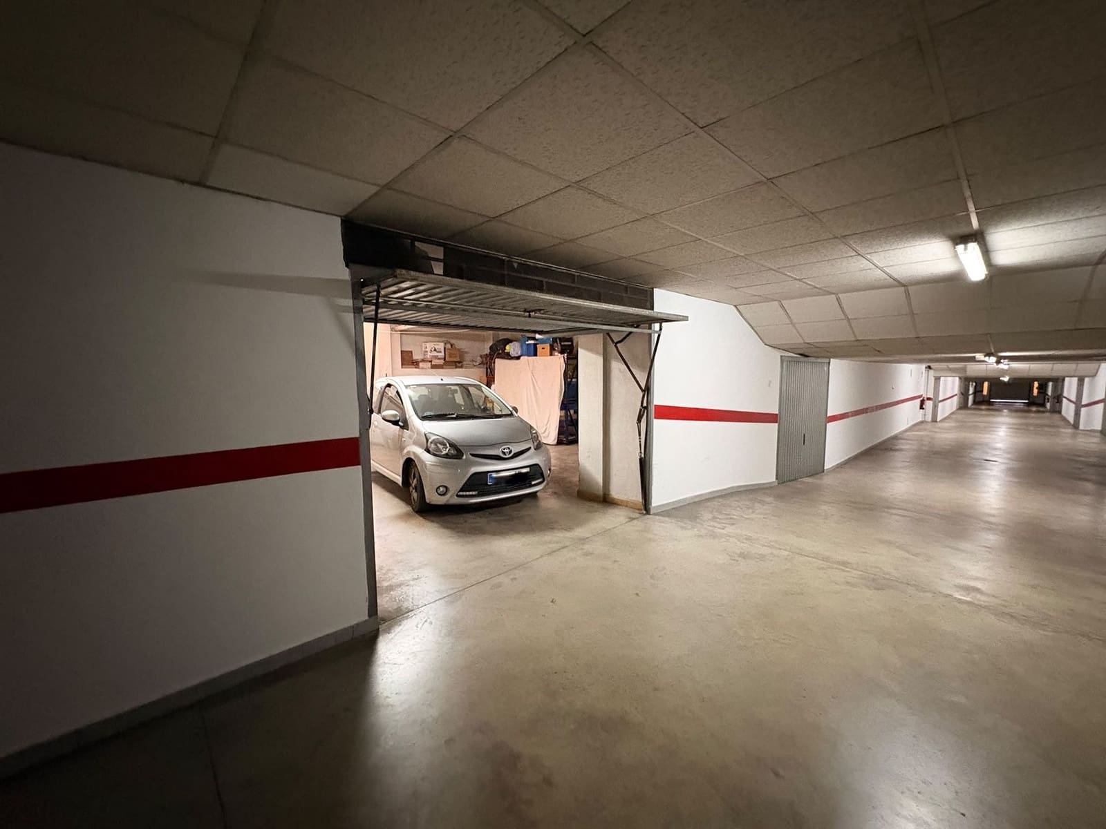 4 slaapkamer Halfvrijstaande villa te koop in Petrel / Petrer met garage - € 259.995 (Ref: 10077567)