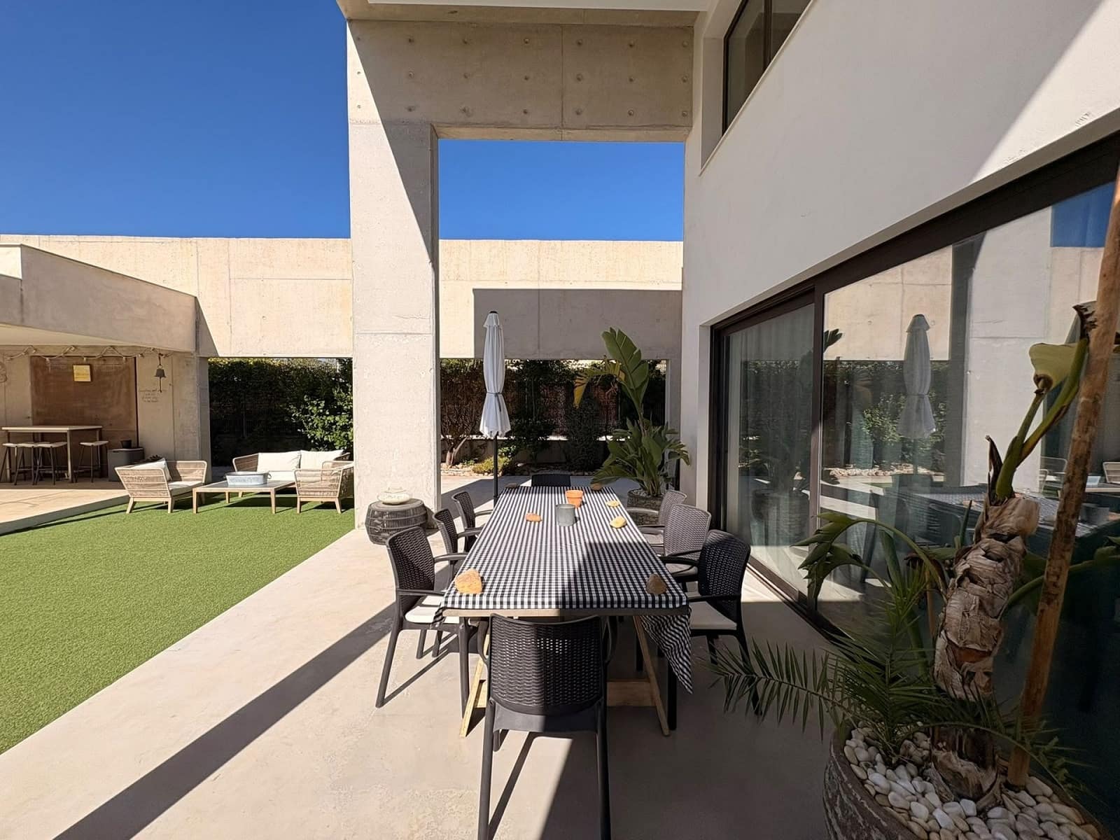4 sovrum Villa till salu i Petrel / Petrer med pool - 799 995 € (Ref: 10085443)
