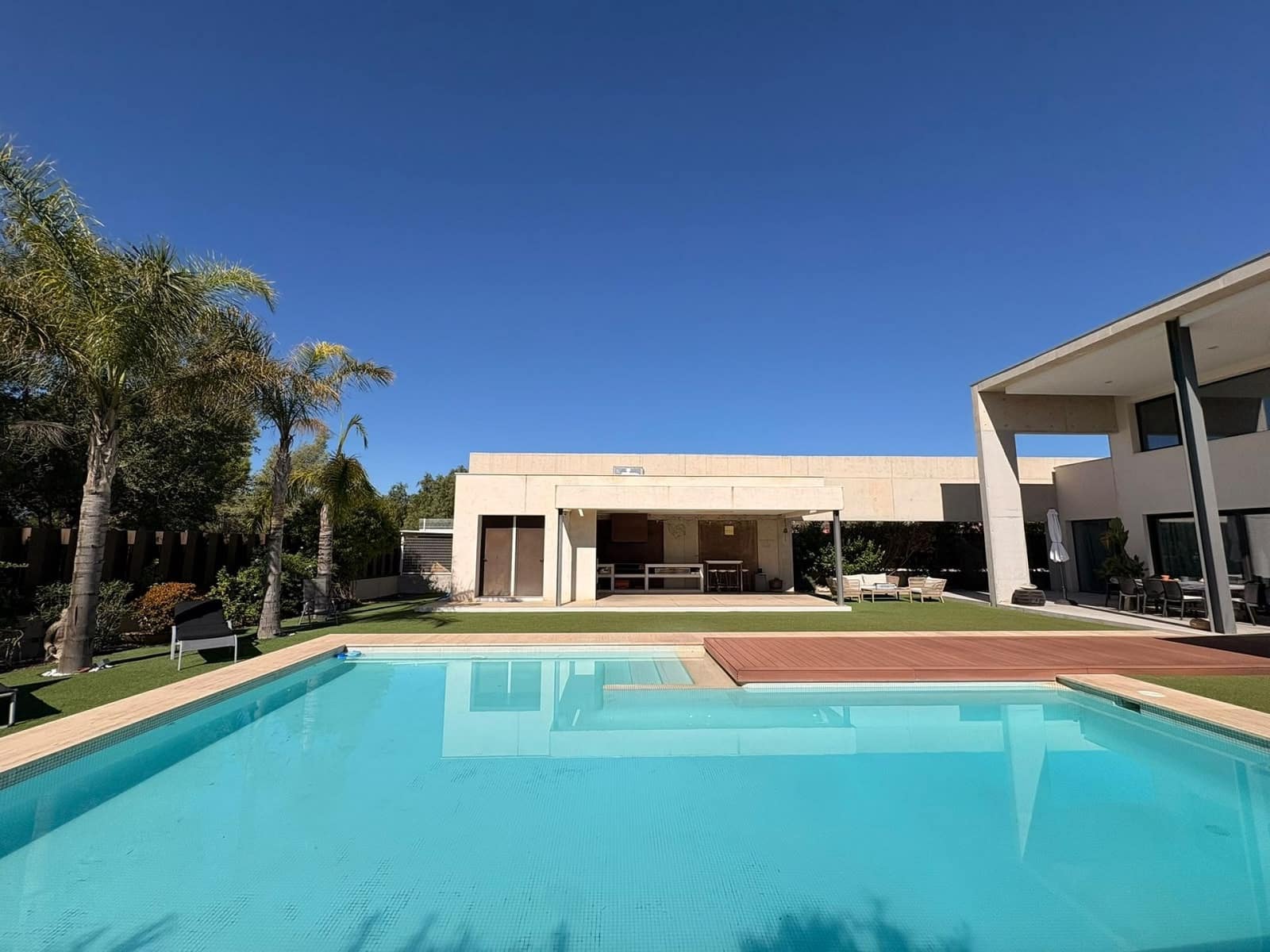 4 sovrum Villa till salu i Petrel / Petrer med pool - 799 995 € (Ref: 10085443)