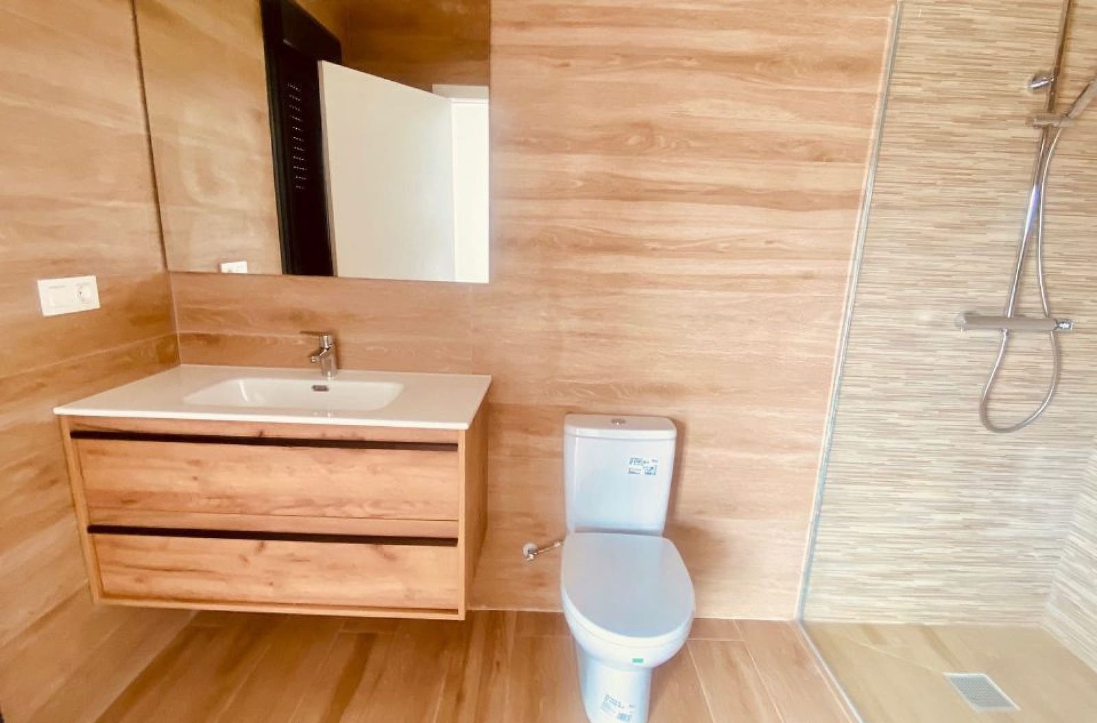 3 camera da letto Villa in vendita in Macisvenda con piscina garage - 384.950 € (Rif: 10085444)