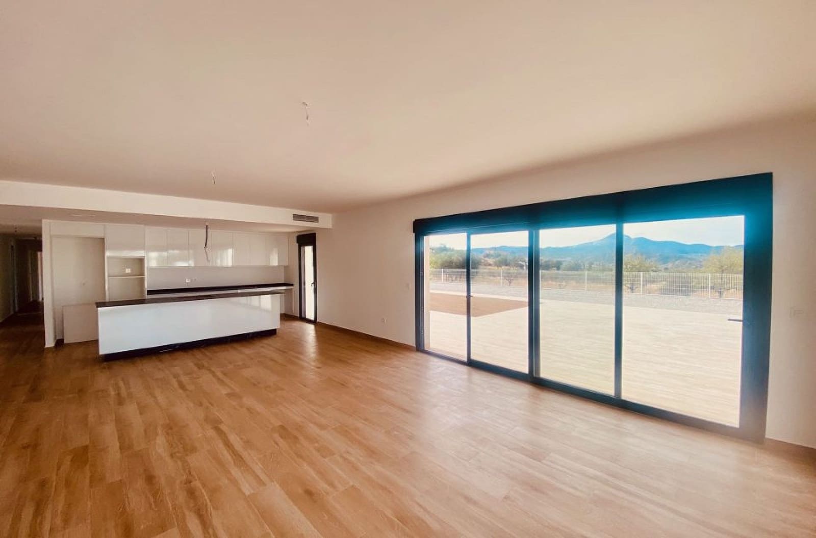 3 camera da letto Villa in vendita in Macisvenda con piscina garage - 384.950 € (Rif: 10085444)