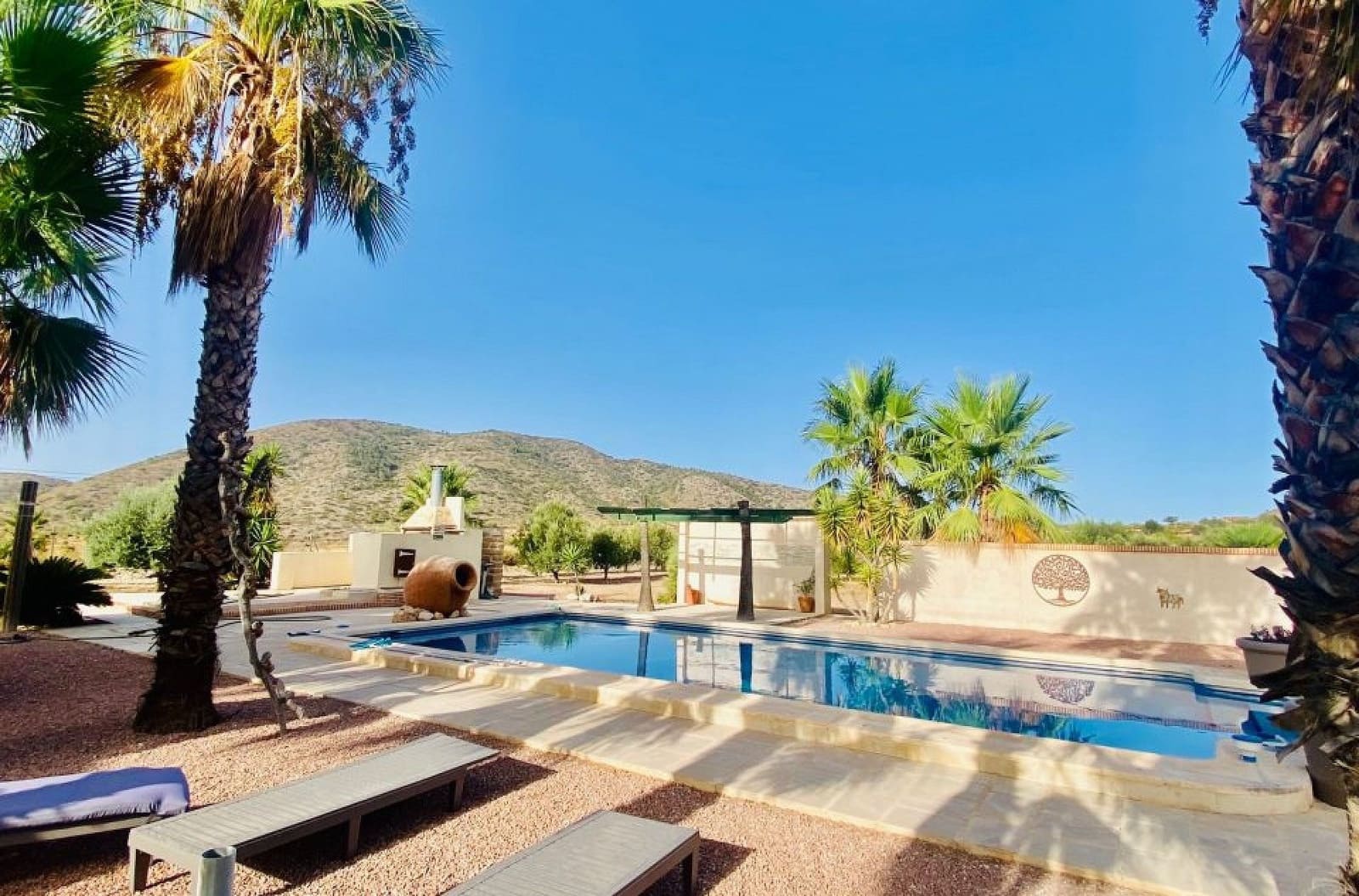 Chalet de 4 habitaciones en La Canalosa en venta con piscina garaje - 545.000 € (Ref: 10085445)