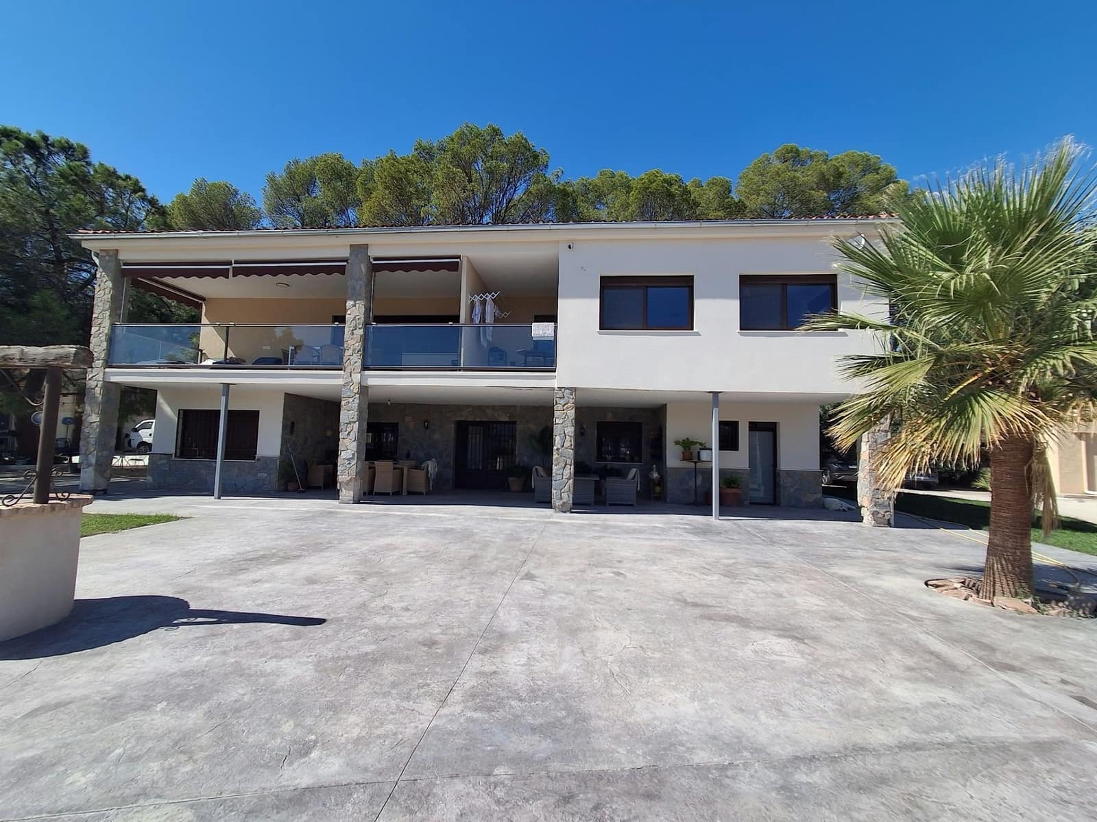 7 quarto Moradia para venda em Sax com piscina garagem - 599 000 € (Ref: 10123371)