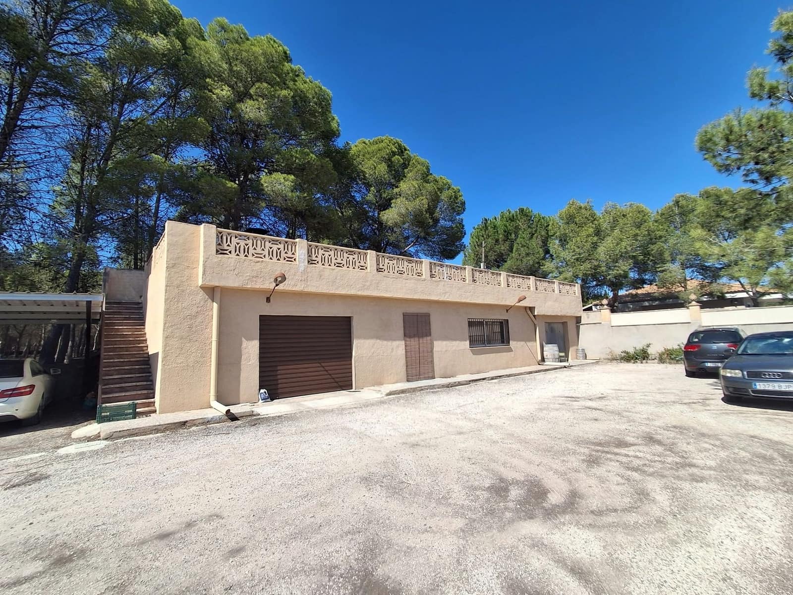 7 quarto Moradia para venda em Sax com piscina garagem - 599 000 € (Ref: 10123371)