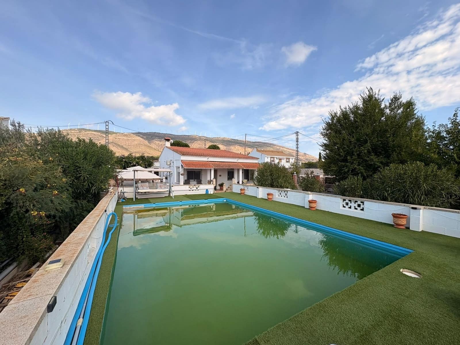 3 chambre Villa/Maison à vendre à Caudete avec piscine garage - 260 000 € (Ref: 10131116)