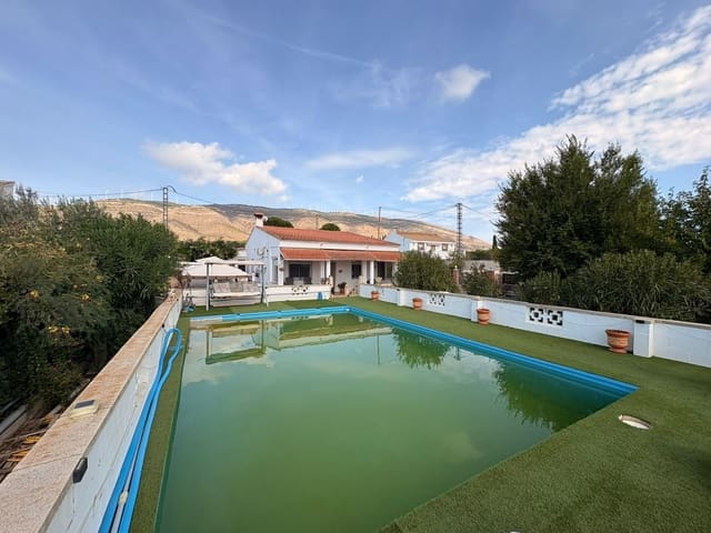 3 chambre Villa/Maison à vendre à Caudete avec piscine garage - 260 000 € (Ref: 10131116)