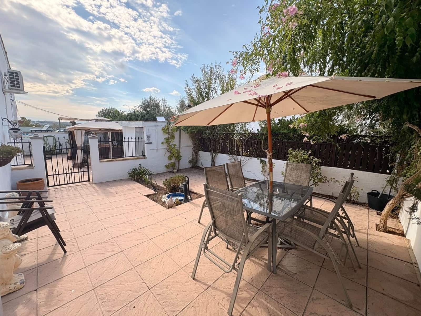 3 chambre Villa/Maison à vendre à Caudete avec piscine garage - 260 000 € (Ref: 10131116)