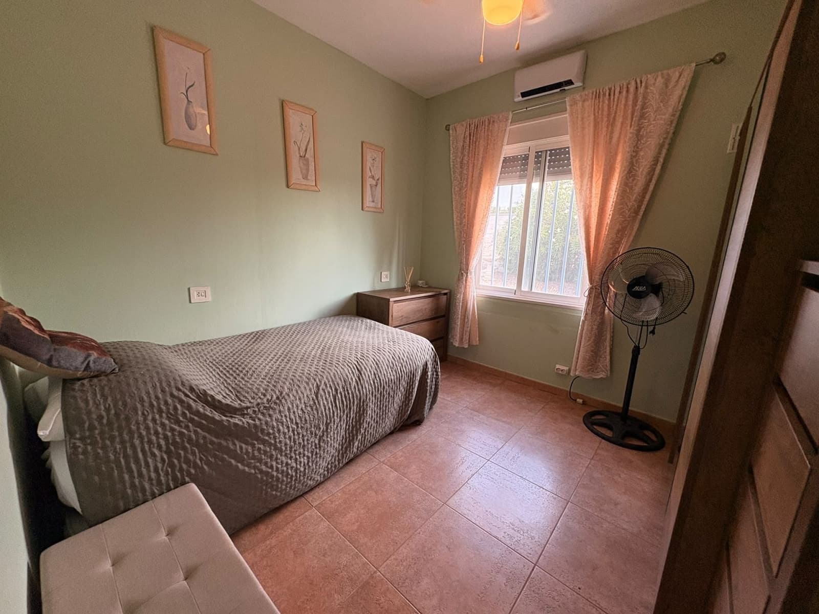 3 chambre Villa/Maison à vendre à Caudete avec piscine garage - 260 000 € (Ref: 10131116)