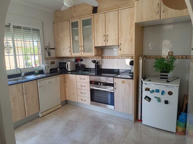 4 chambre Villa/Maison à vendre à Fortuna avec piscine garage - 339 950 € (Ref: 10166019)